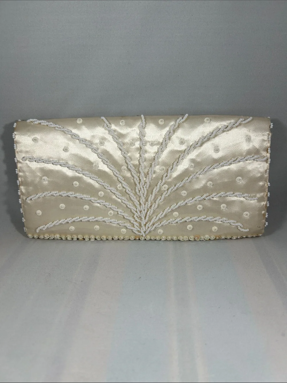 Vintage Embellished Ivory Sequin Floral Clutch - Women Bags
